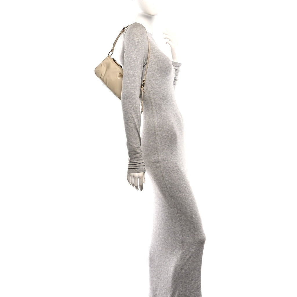 Re-Nylon Spazzolato Re-Edition 2002 Shoulder Bag Deserto