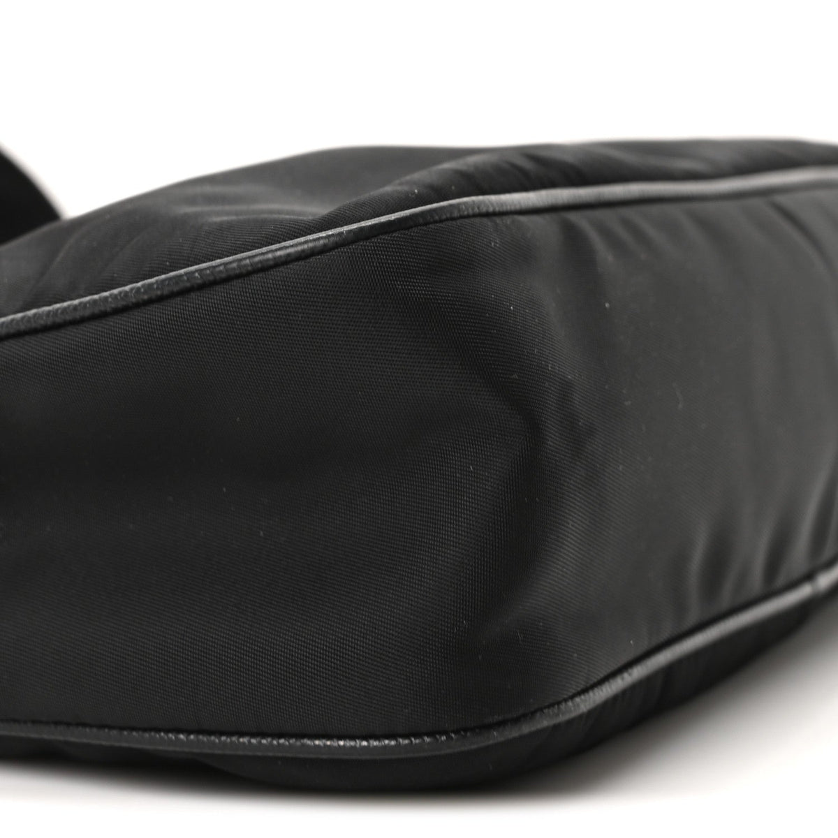 Nylon Re-Edition 2005 Shoulder Bag Black