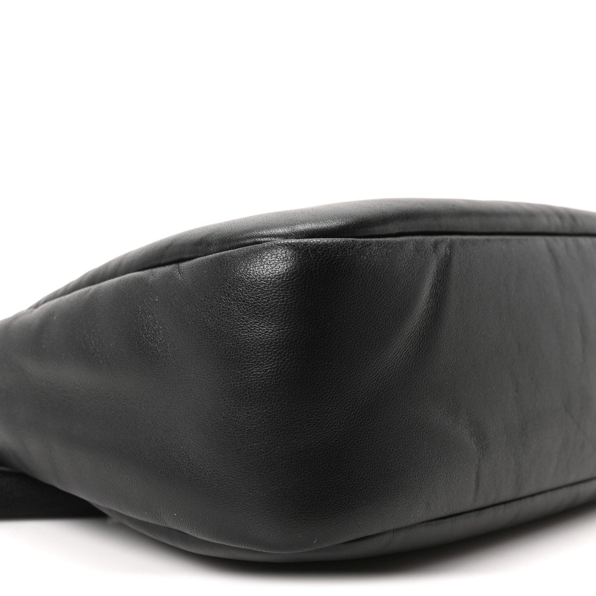 Nappa Soft Padded Re-Edition 2005 Shoulder Bag Black