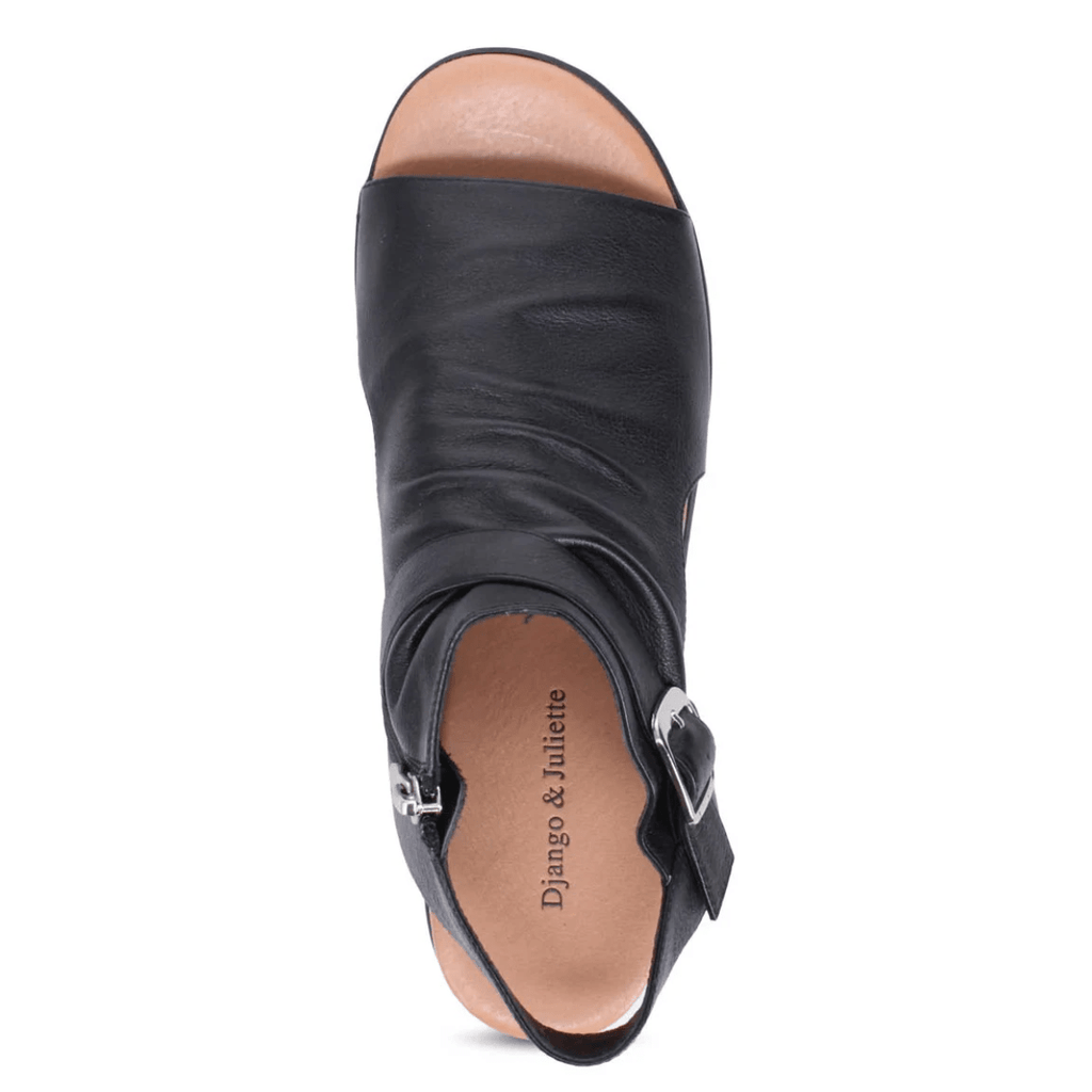 Django & Juliette Women's Ruffus in Black