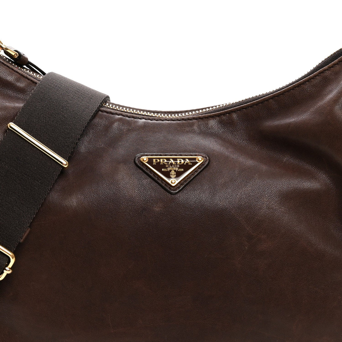 Nappa Large Explore Shoulder Bag Sienna