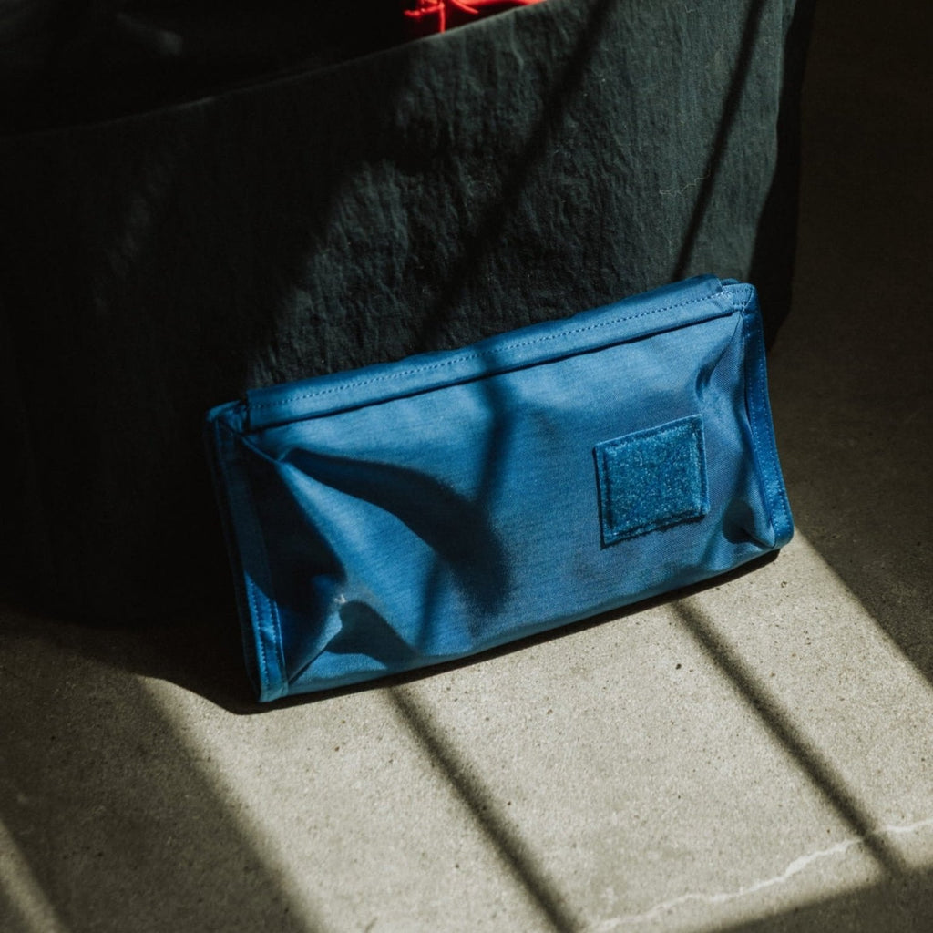 Evergoods Civic Access Pouch 1L in Signal Blue