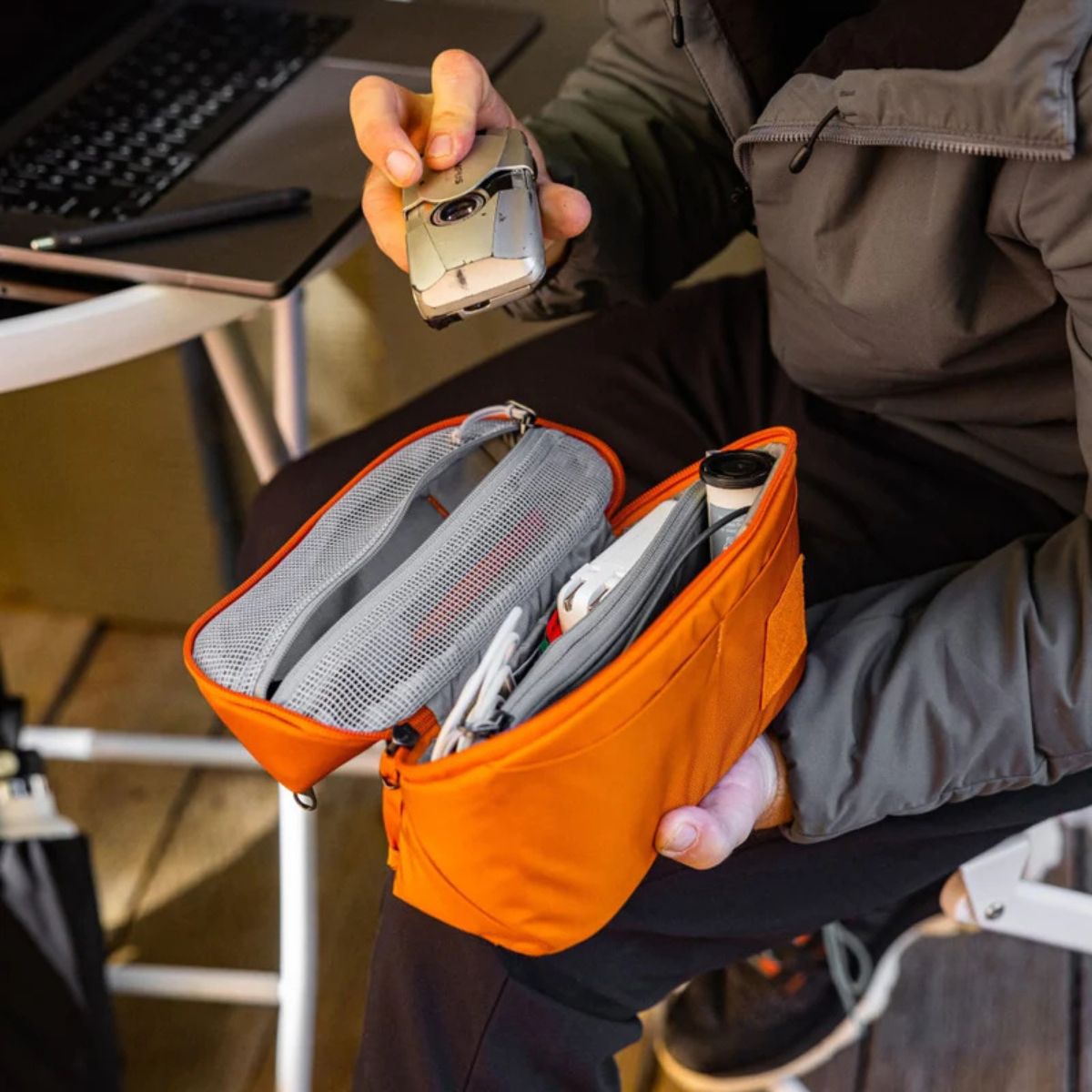 Evergoods Civic Access Pouch 2L in Burnt Orange