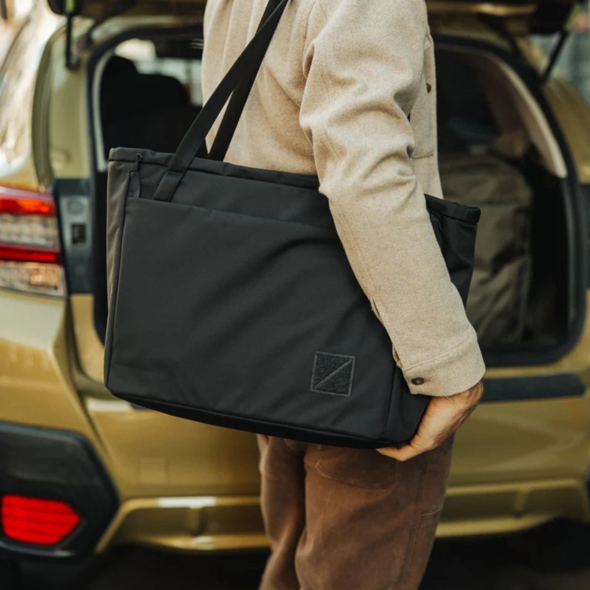 Evergoods Civic Daily Tote 24L in Solution Dyed Black