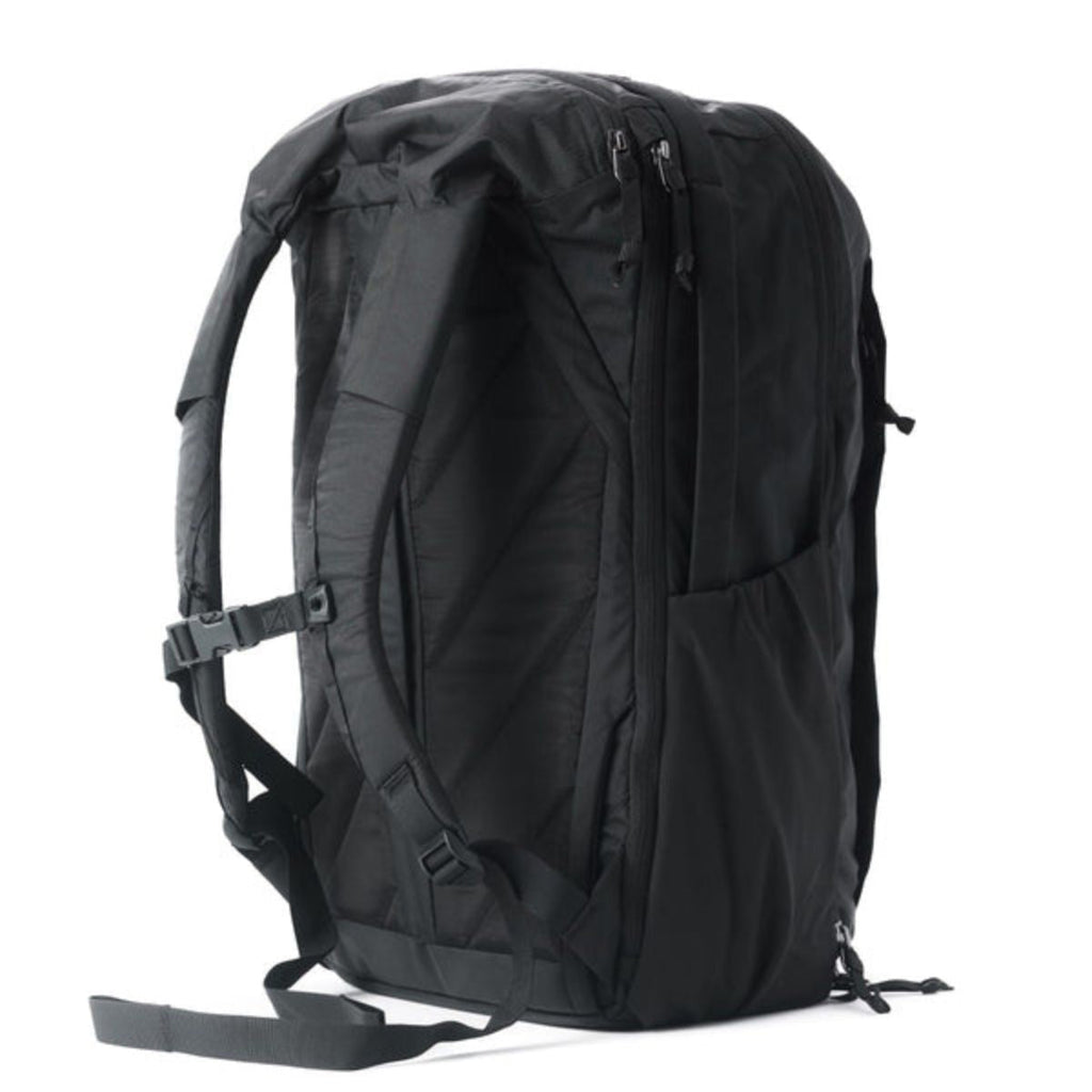 Evergoods Civic Travel Bag 35L in Solution Dyed Black