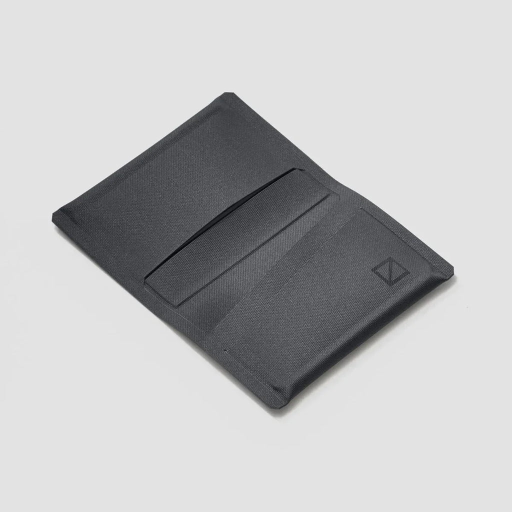 Evergoods Element Card Wallet in Solution Dyed Black