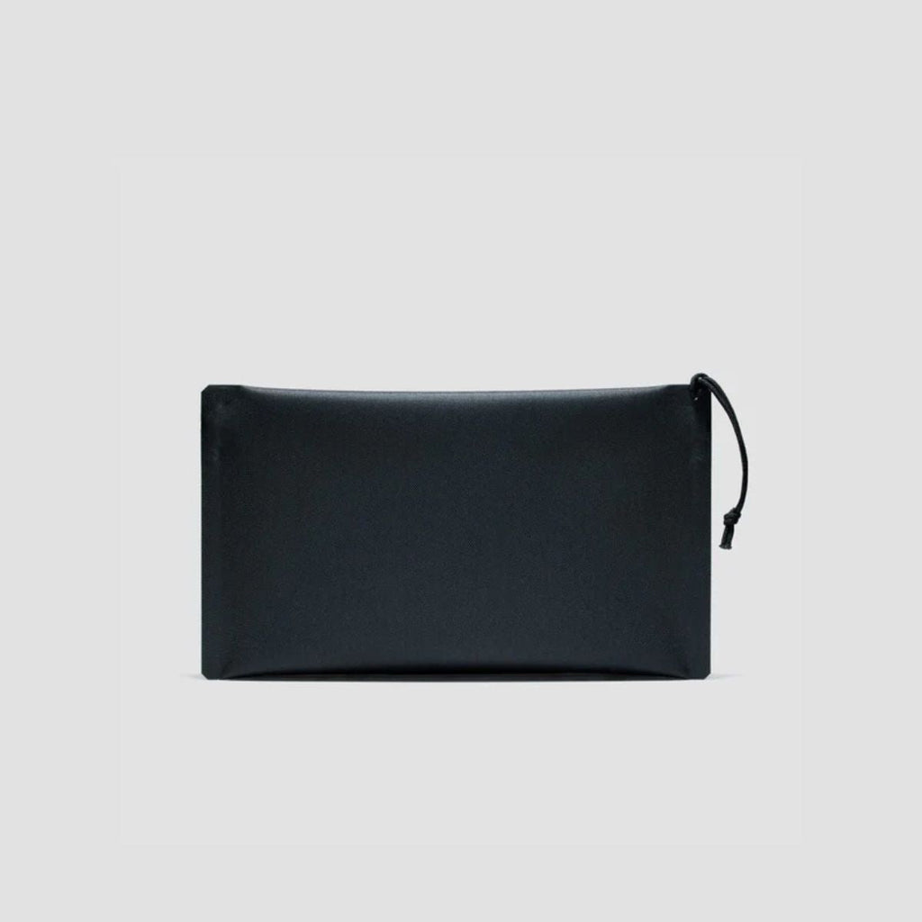 Evergoods Element Flat Pouch - Small in Solution Dyed Black