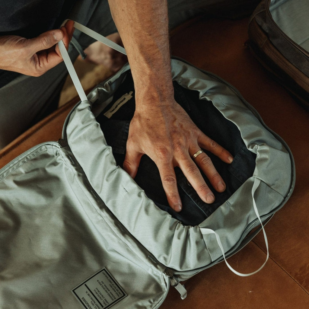 Evergoods Transit Packing Cube 10L in Standard Grey
