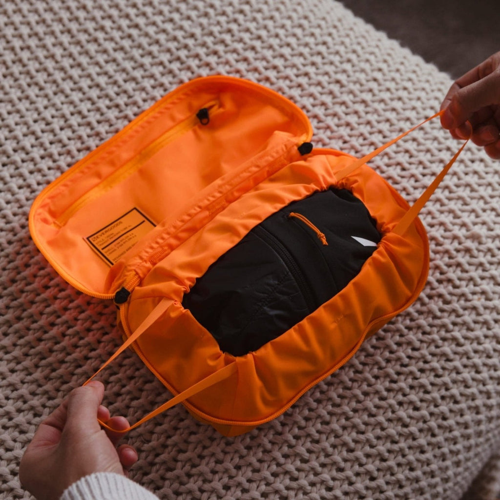 Evergoods Transit Packing Cube 4L in Hot Orange