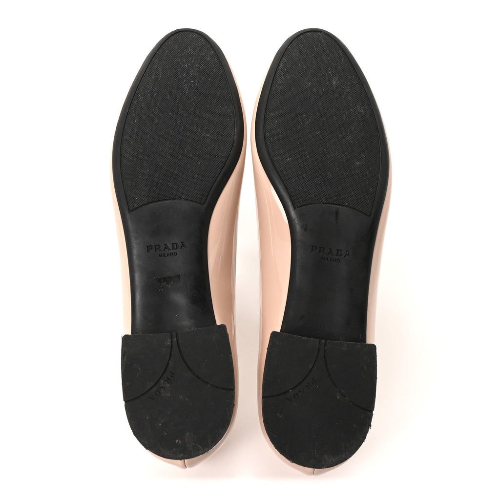 Vernice Triangle Ballerina Flats 36 Cipria