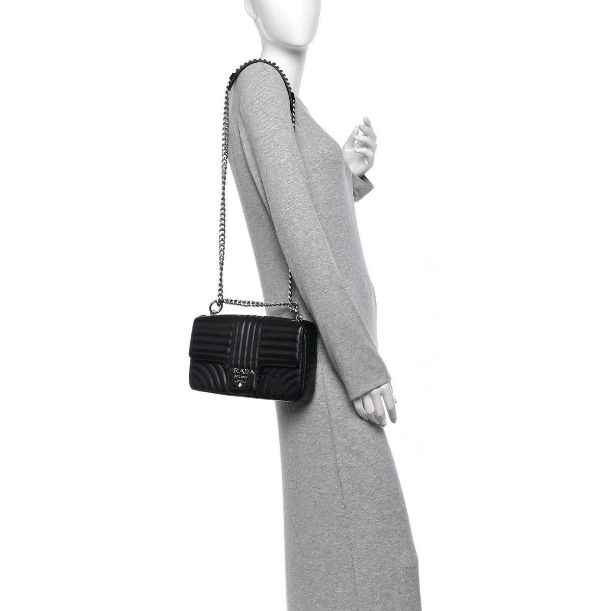 Soft Calfskin Impunture Diagramme Medium Chain Flap Shoulder Bag Black