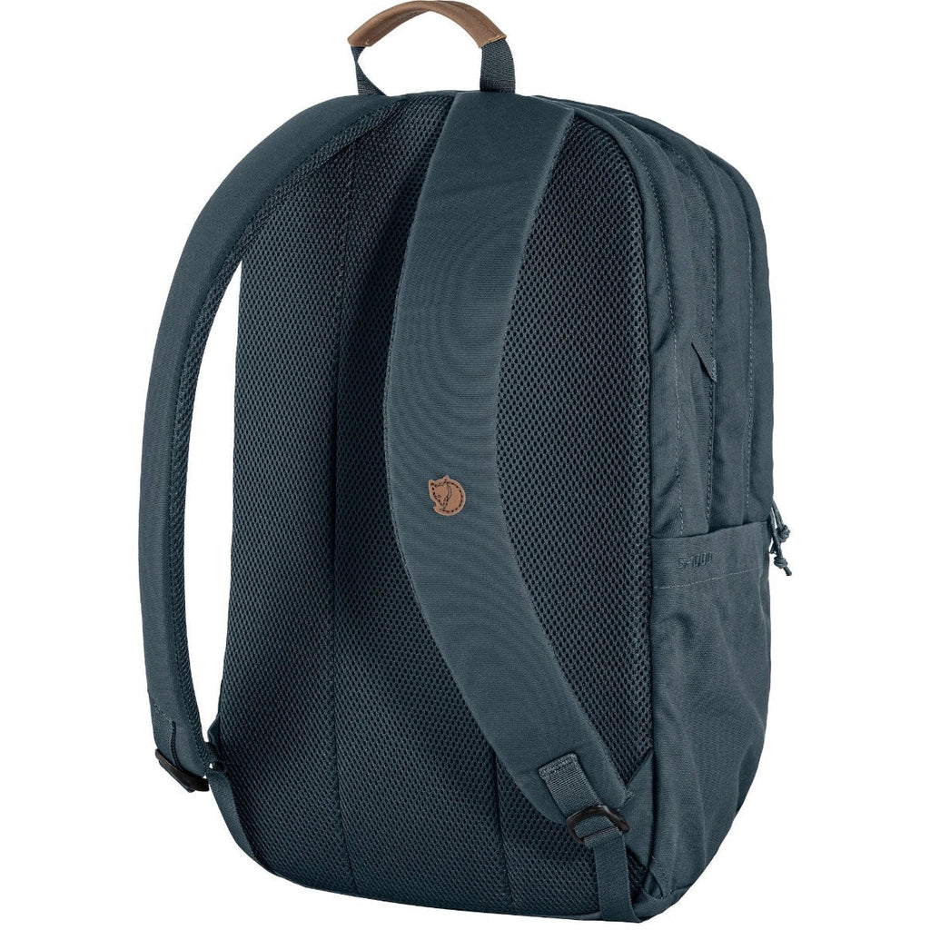 Fjallraven Raven 28L in Navy