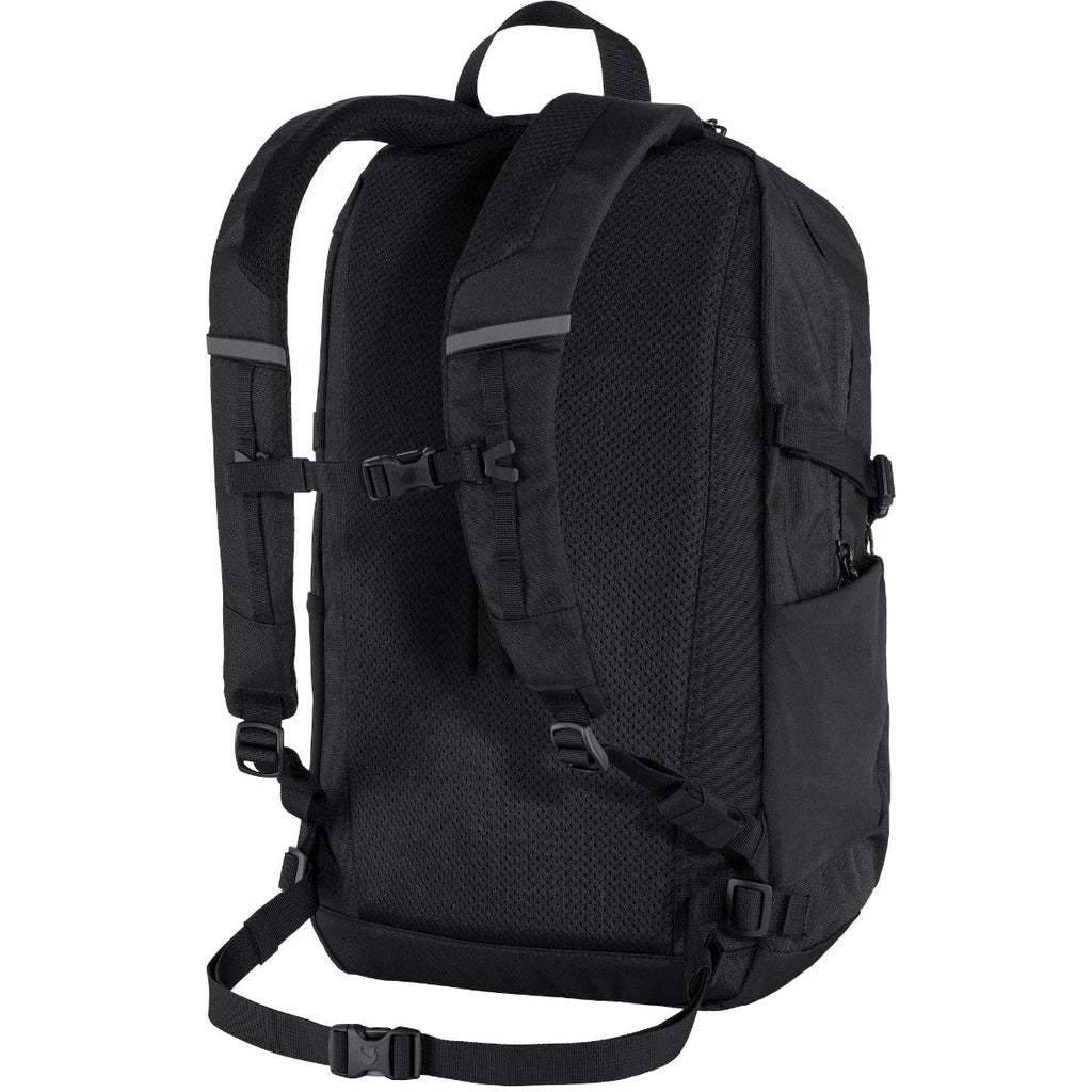 Fjallraven Skule 28 in Black