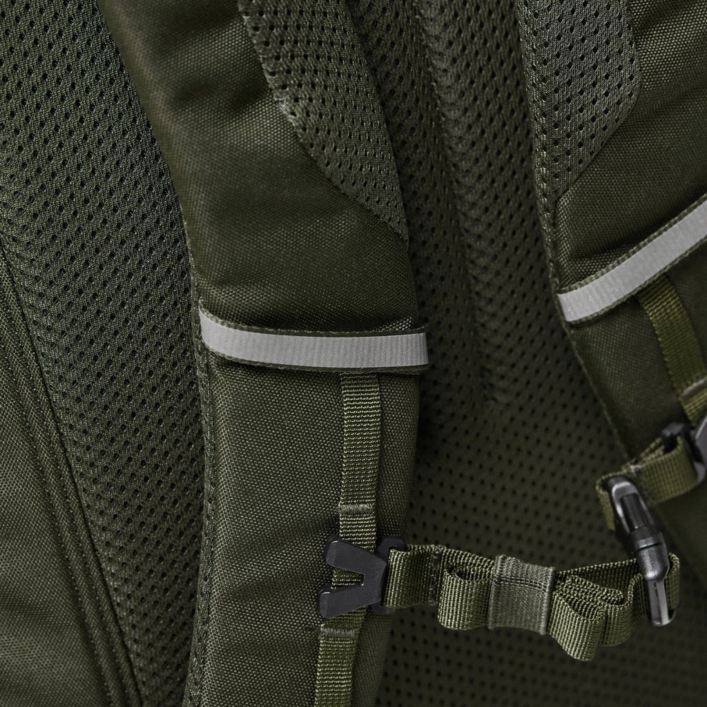 Fjallraven Skule 28 in Deep Forest