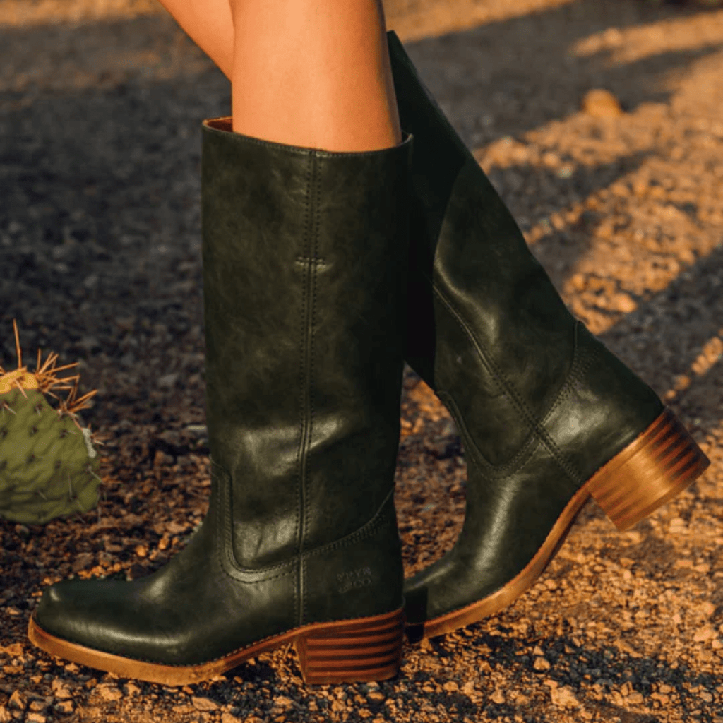 Frye and Co. Women's Miranda 14 in Evergreen