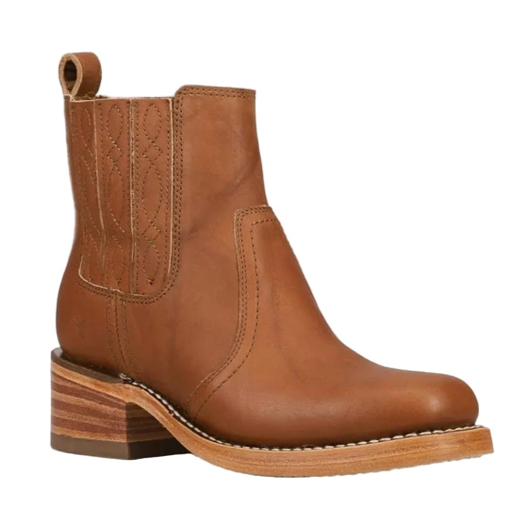 Frye Women's Campus Chelsea in Saddle/Earthquake
