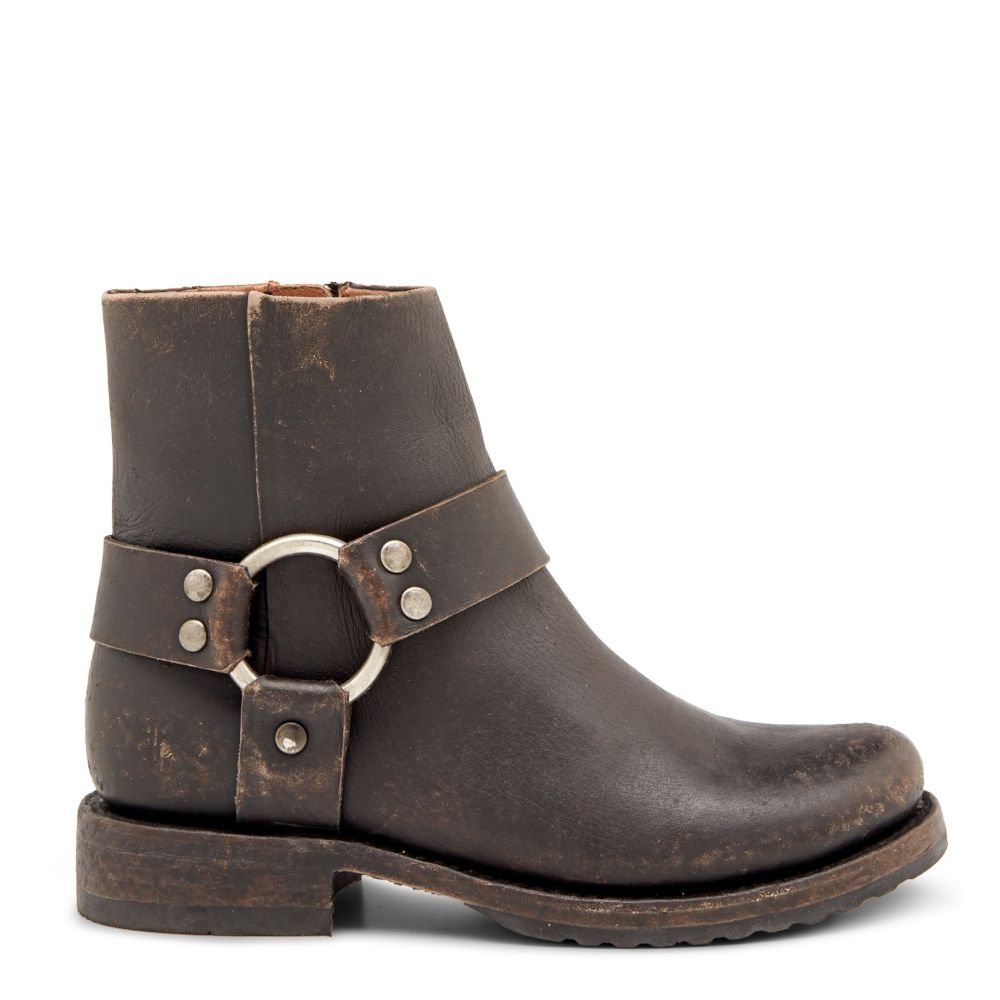 Frye Women's Veronica Harness Short in Blackfull Grain Brush Off
