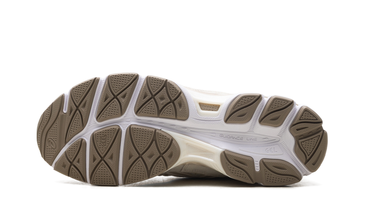 Gel-NYC "White Feather Grey" 1203a663 102