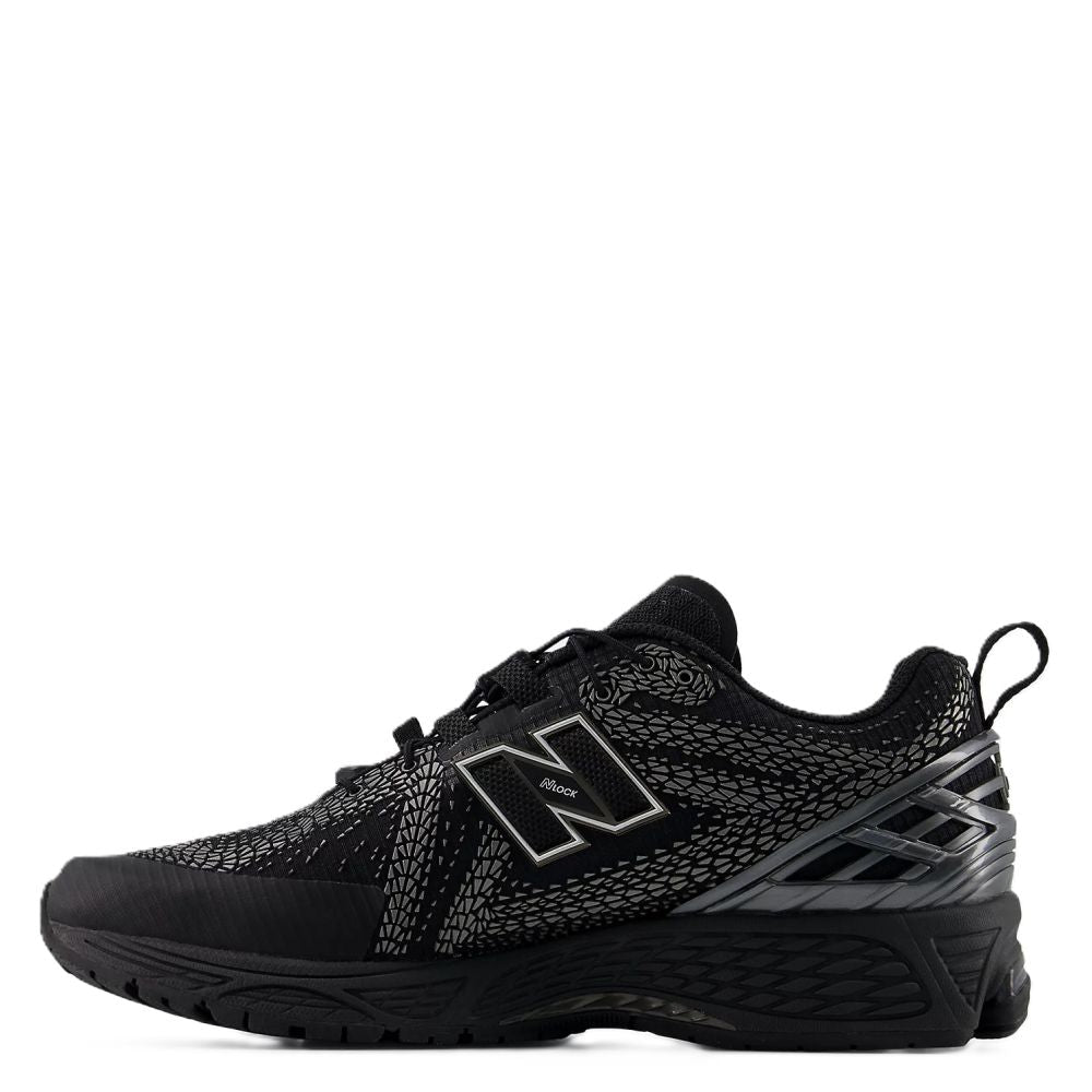 New Balance 1906F in Black with NB 103 White and Alkaline Green