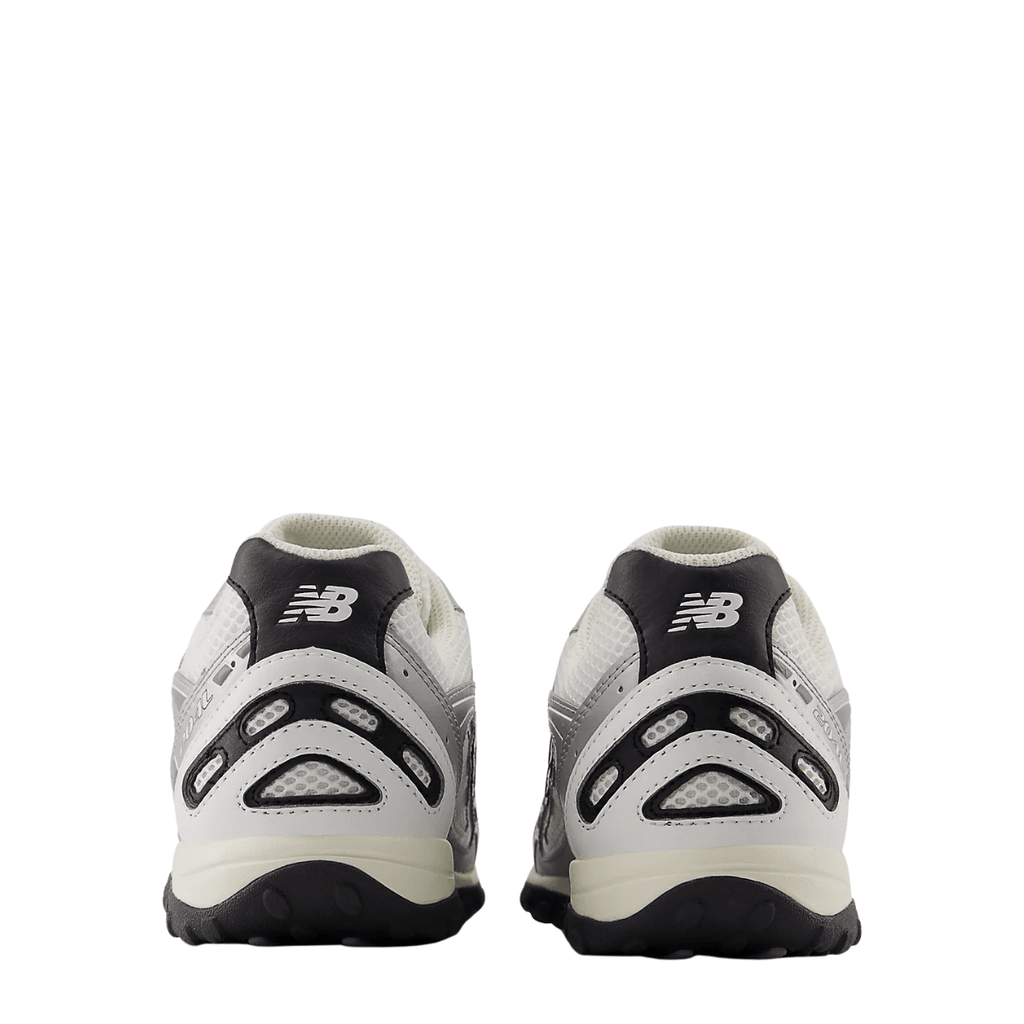New Balance 204L in Silver Metallic with Black