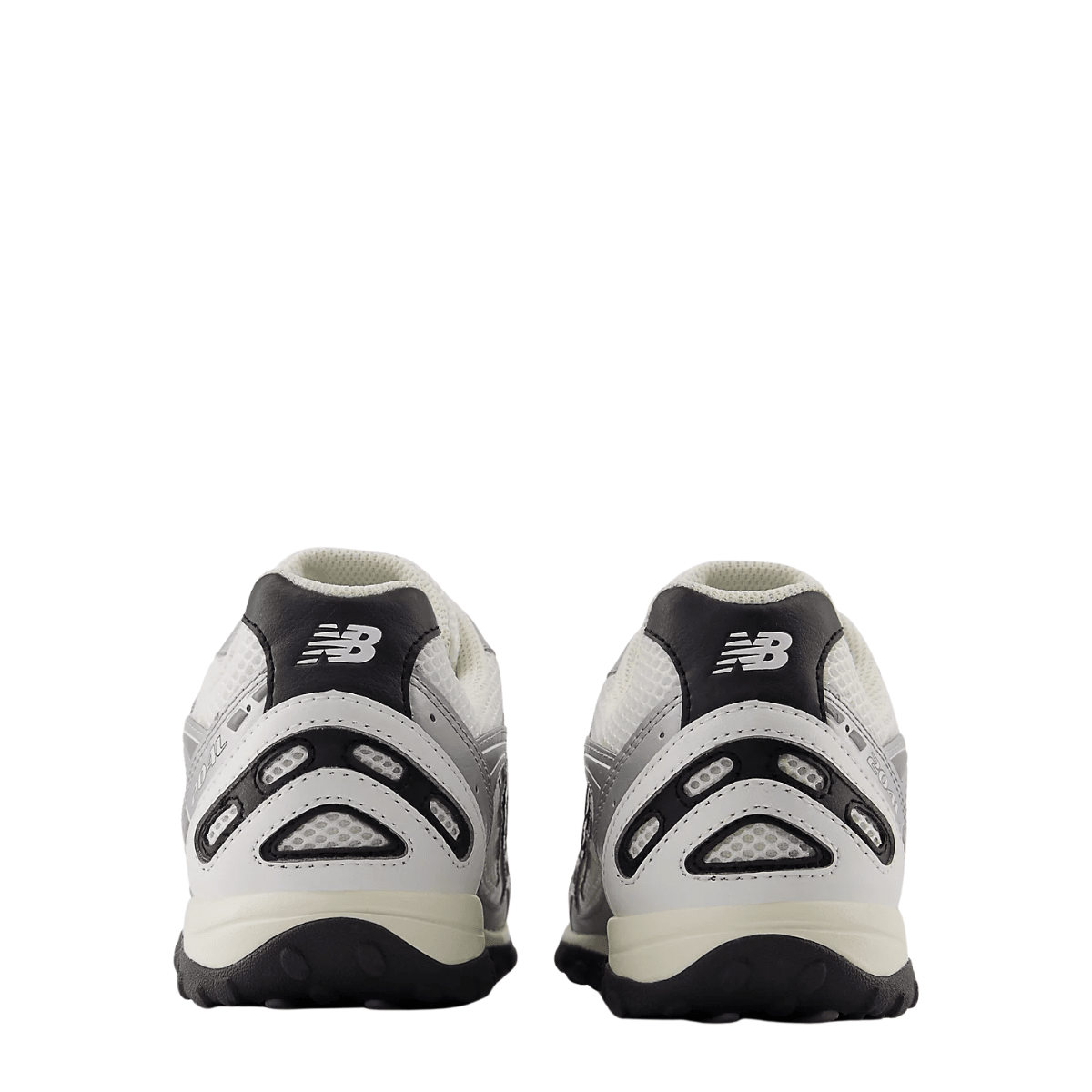 New Balance 204L in Silver Metallic with Black