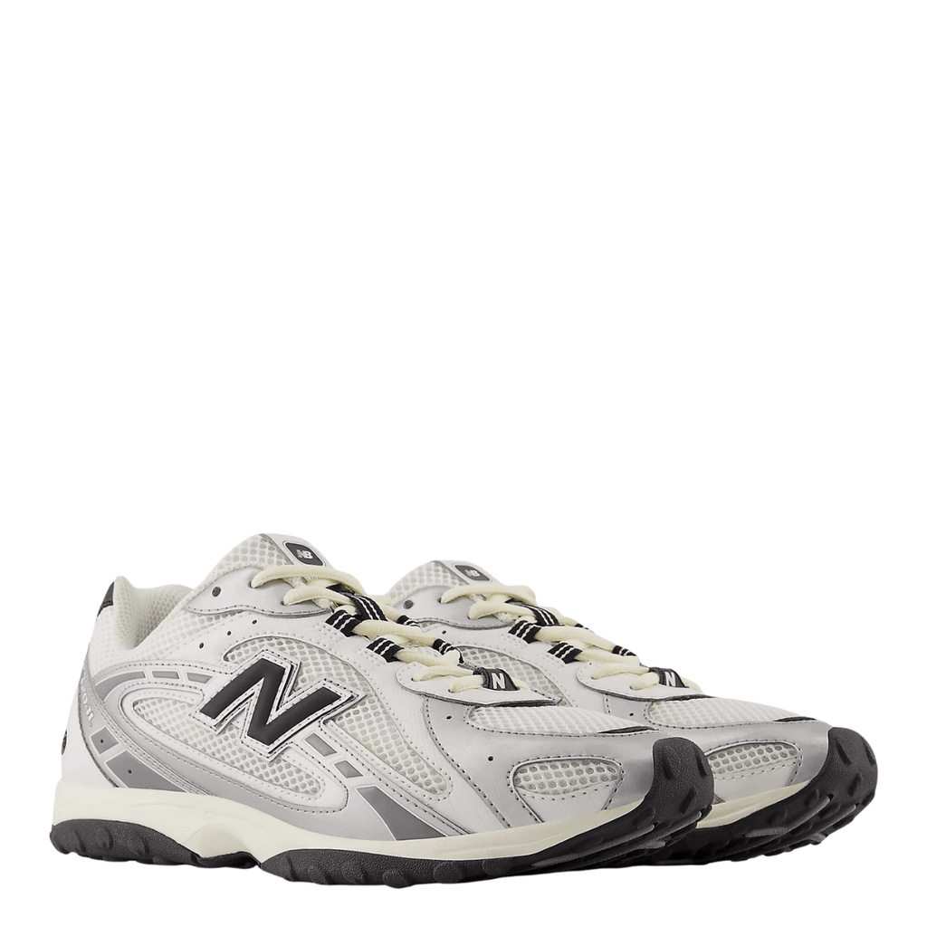 New Balance 204L in Silver Metallic with Black
