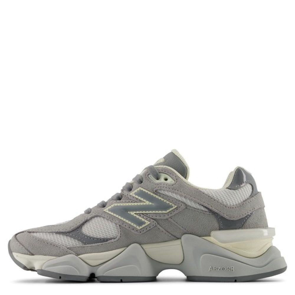 New Balance Men's 9060 in Grey