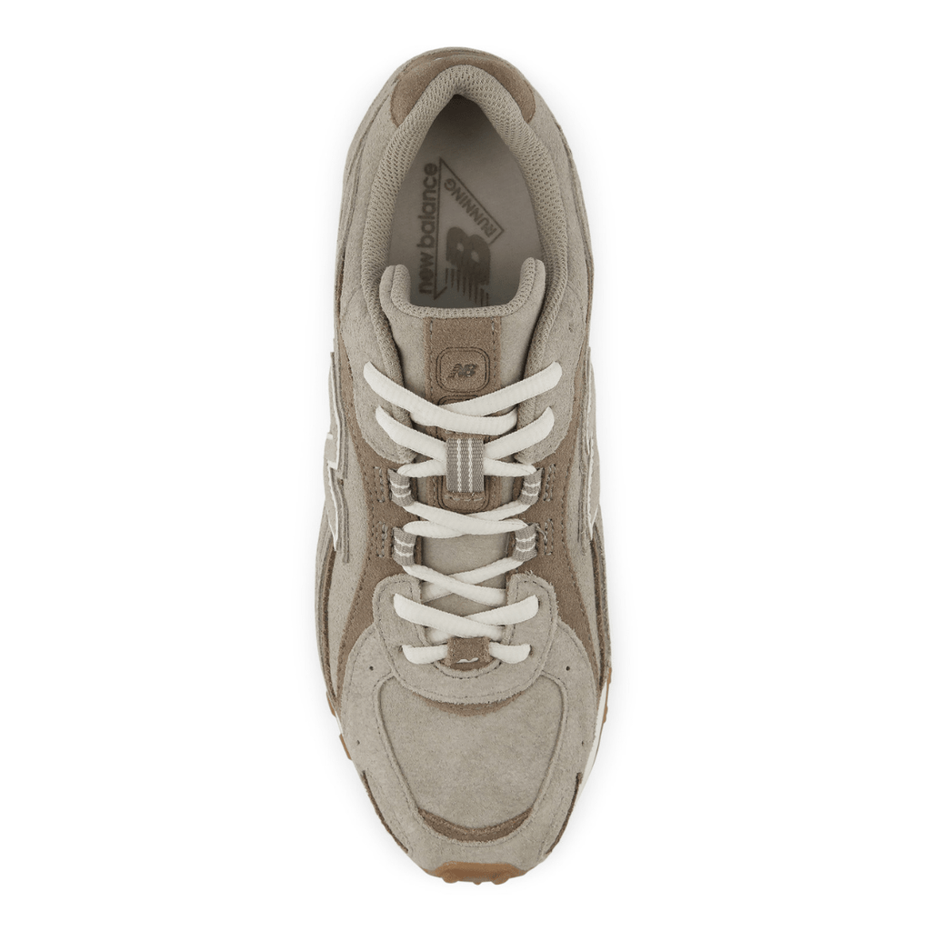 New Balance 204L in Arid Stone with Thunder Brown