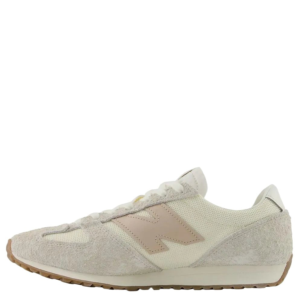 New Balance Women's 471 in Angora with Desert Clay
