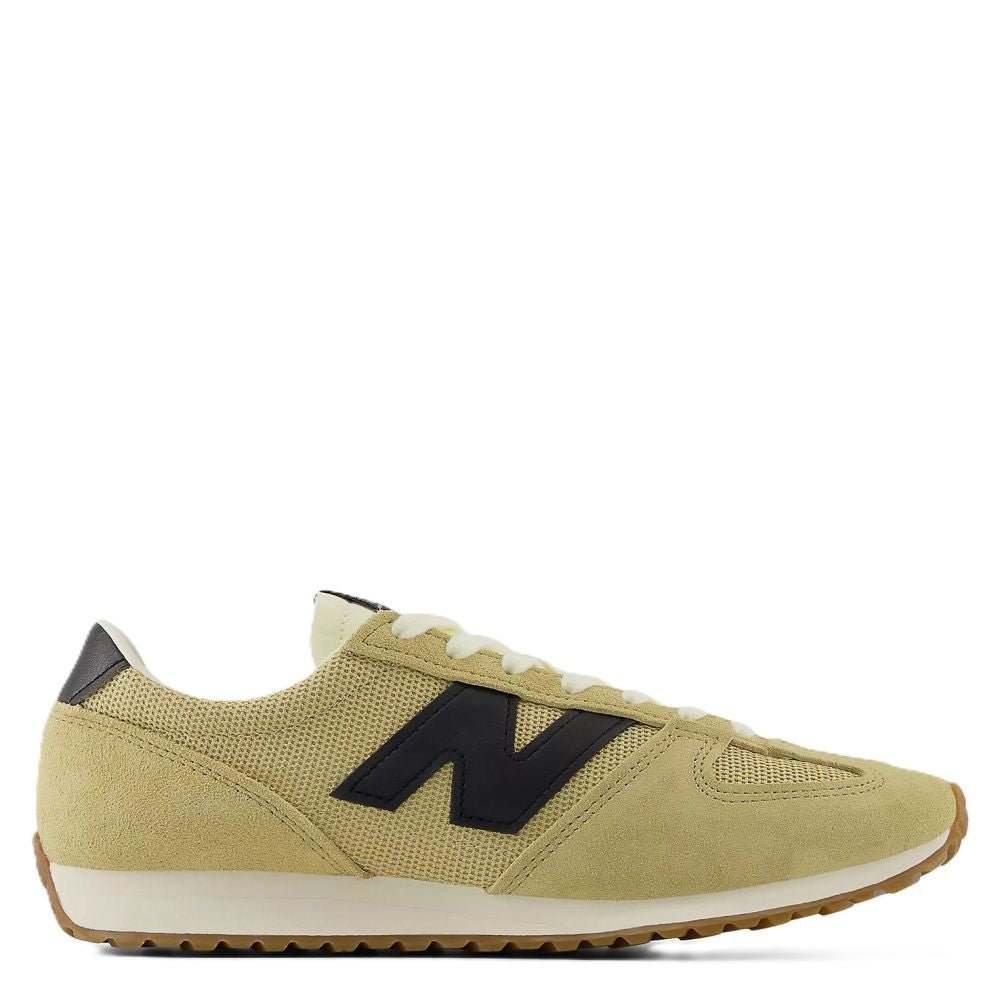 New Balance Women's 471 in Toasted Sesame with Quicksand