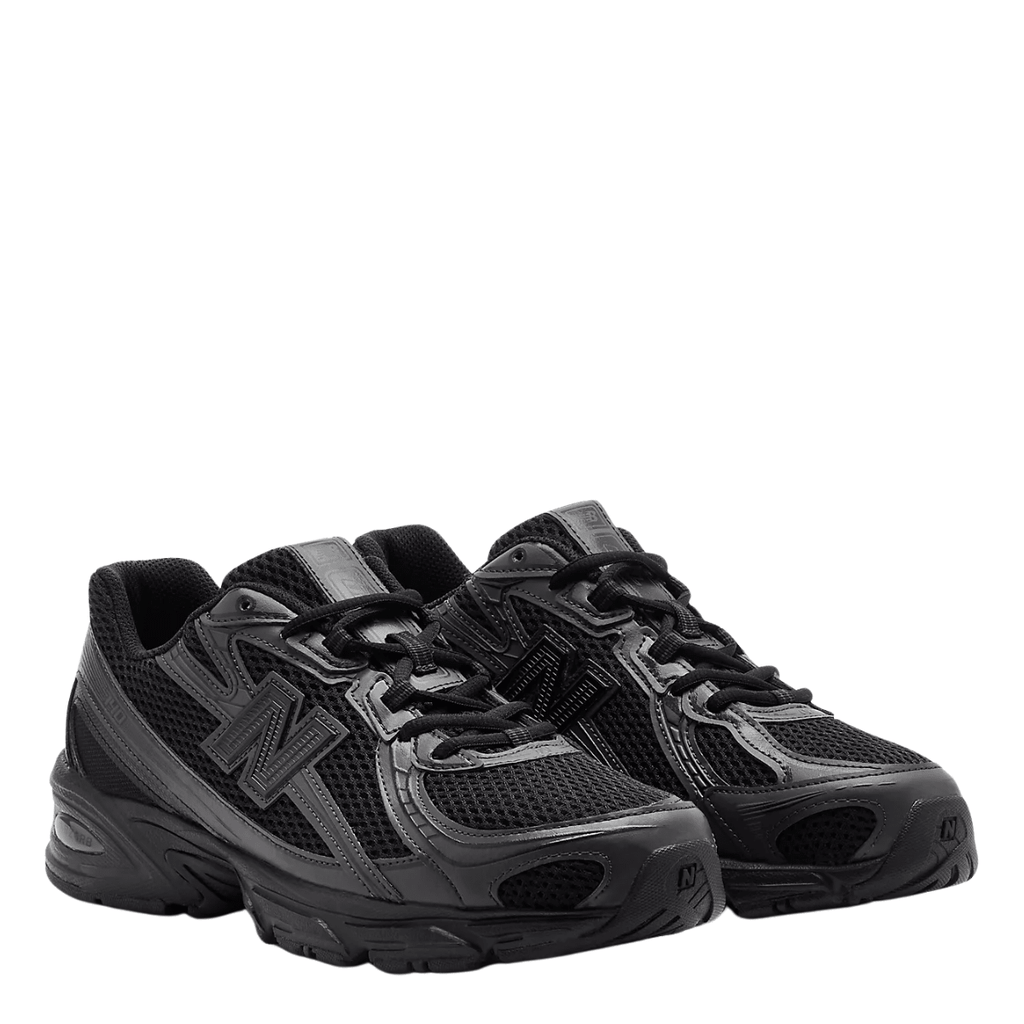 New Balance Women's 740 in Black