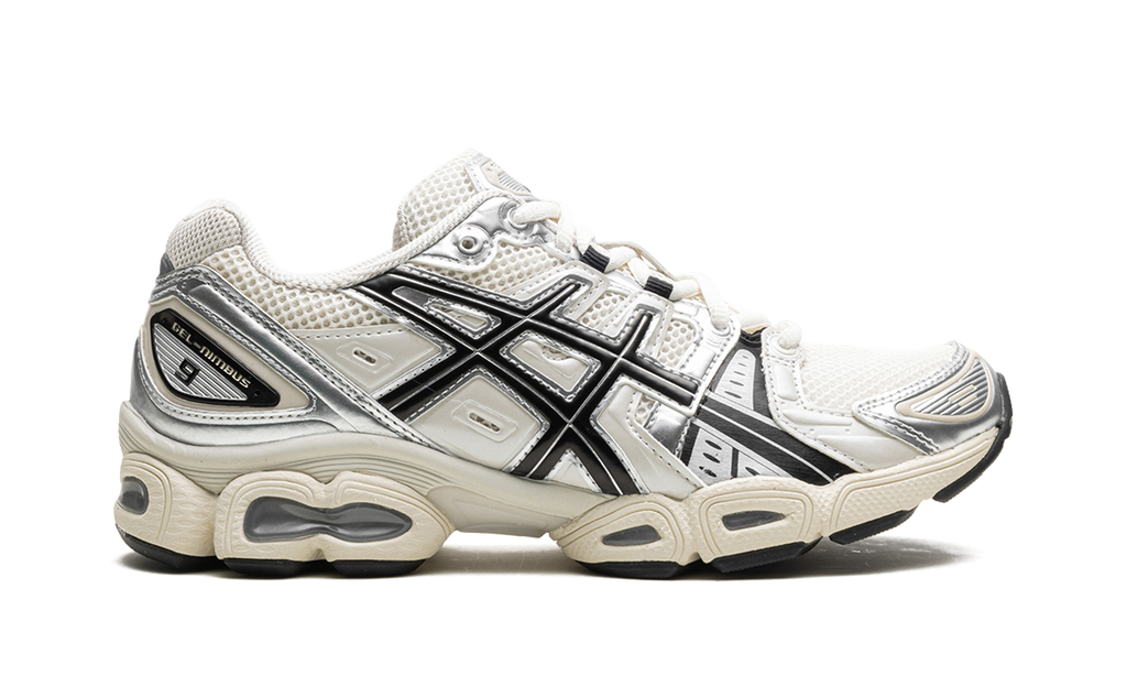 Gel Nimbus 9 "Cream / Black" 1201A424 105