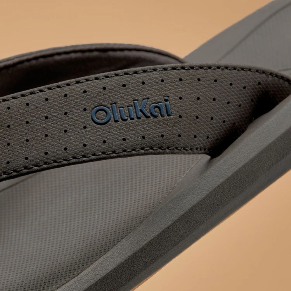 OluKai Men's Ki‘i in Dark Java