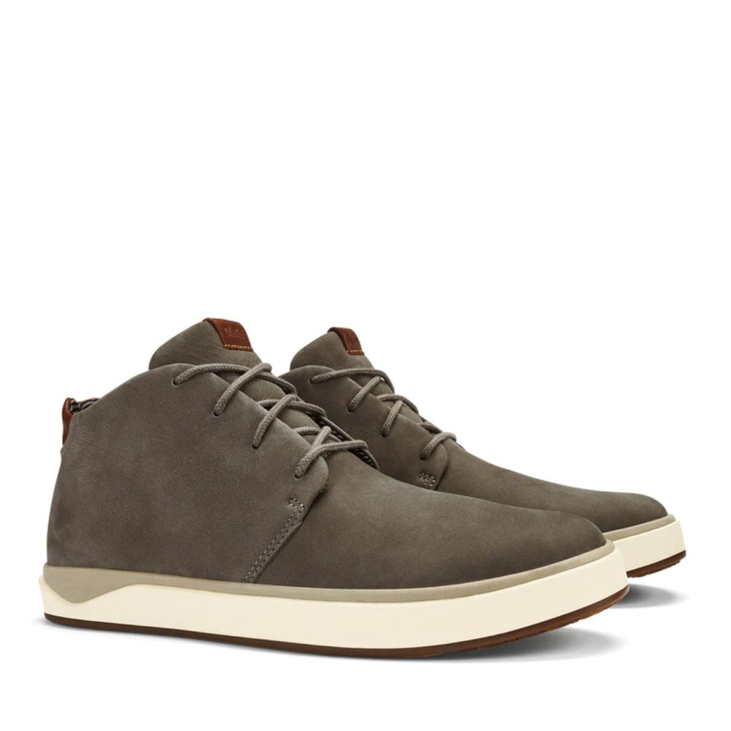 OluKai Men's Papakū 'Ili in Mustang