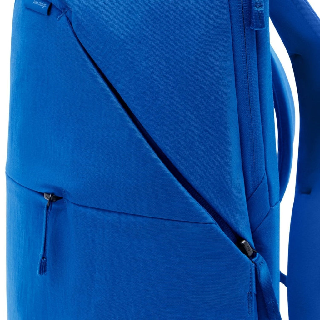 Peak Design City Backpack 22L in Lapis