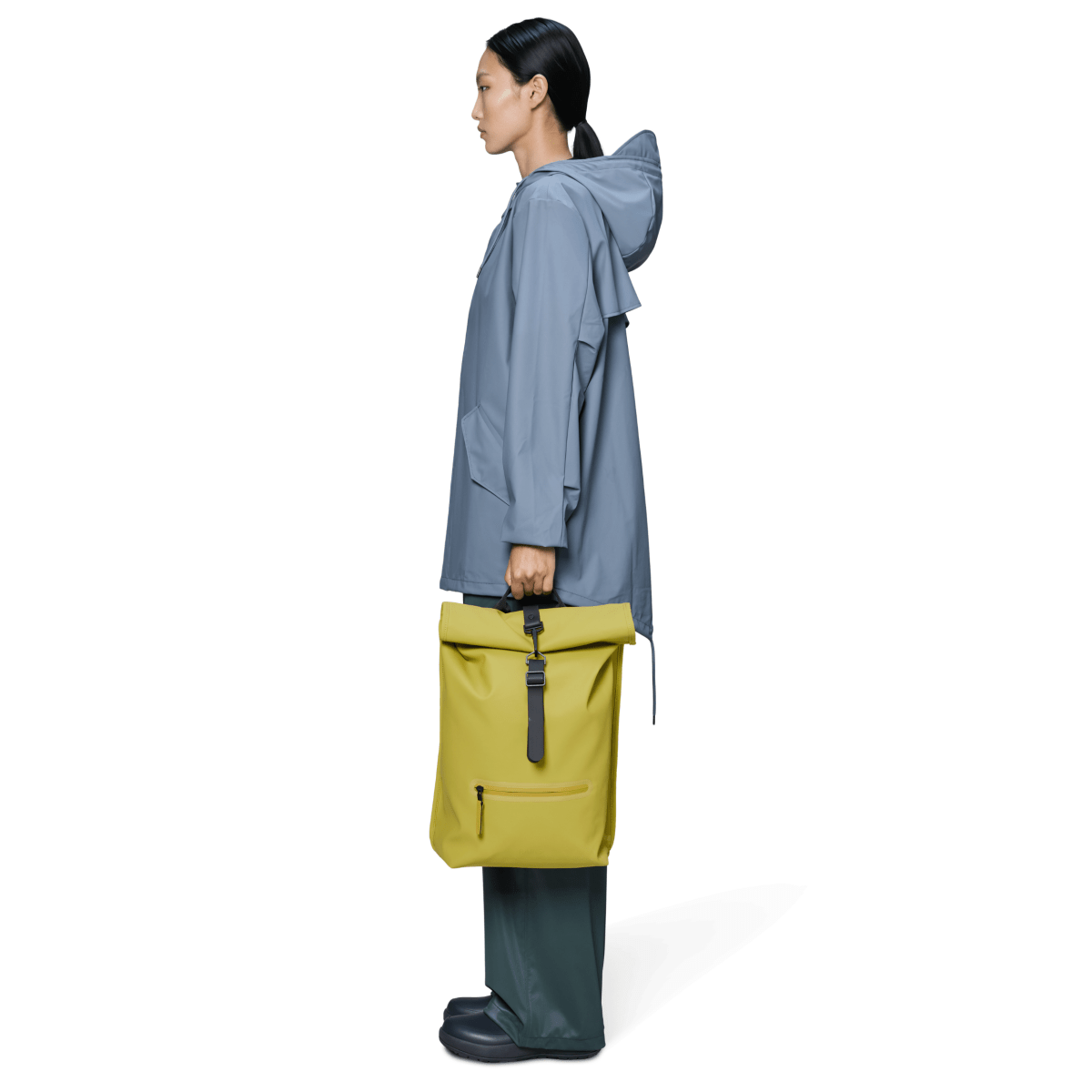Rains Rolltop Rucksack in Glow