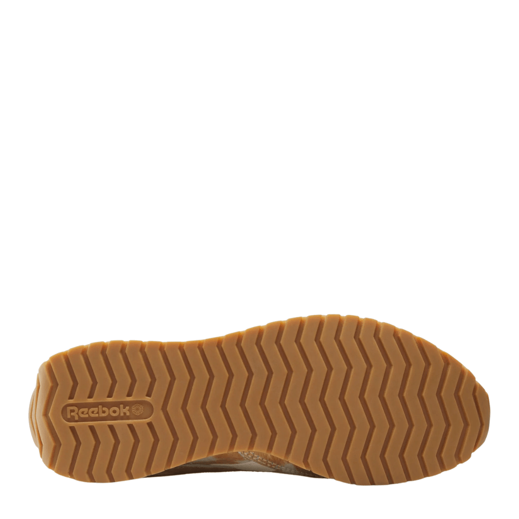 Reebok Women's Classic Az in Chalk/Espresso/Gum