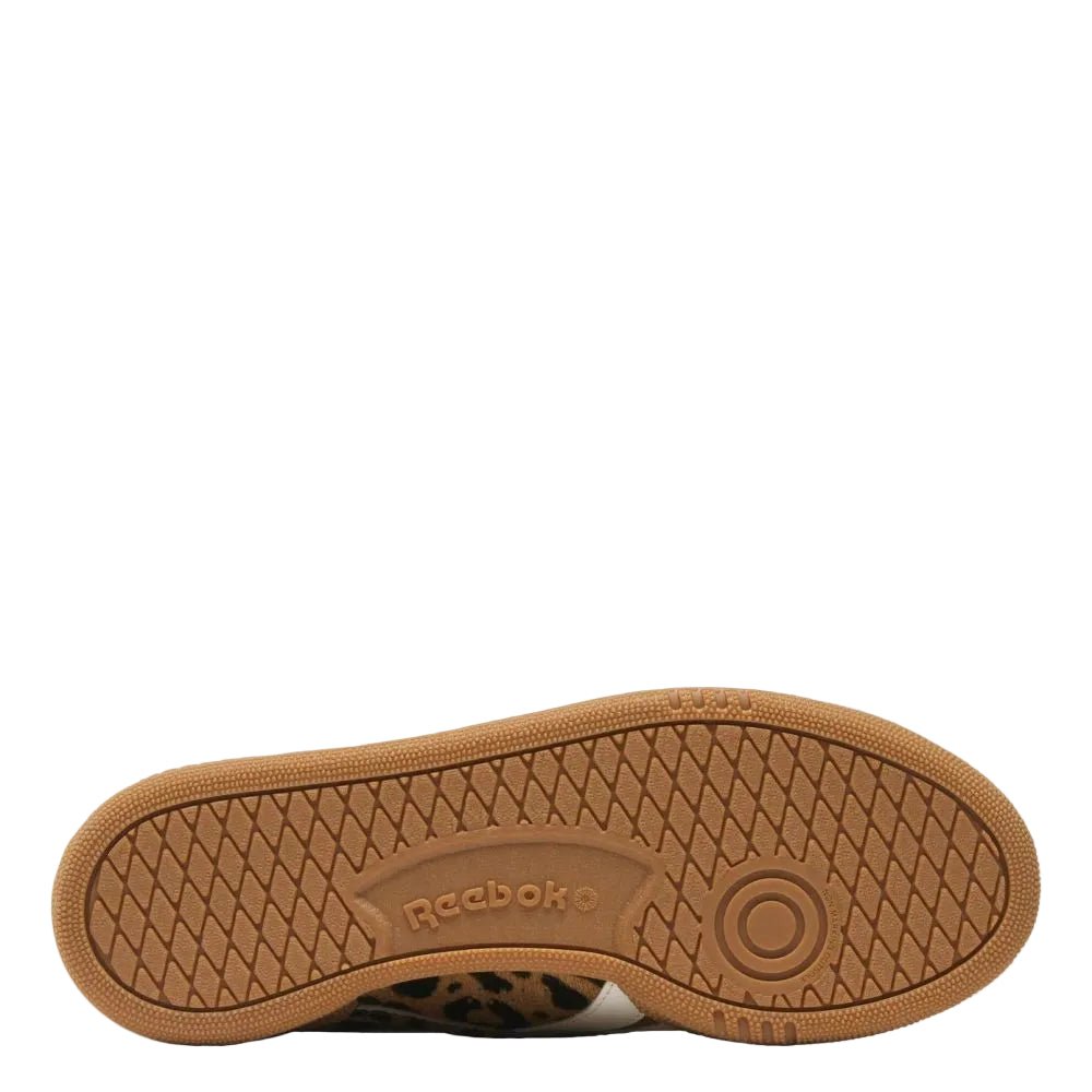 Reebok Women's Club C Grounds UK in Cheetah/Chalk
