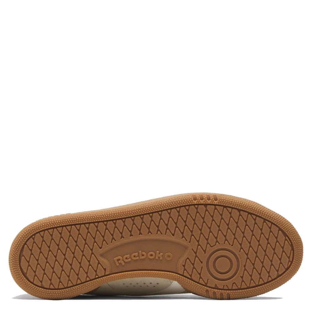 Reebok Women's Club C Grounds UK in Classic Beige/Chalk/Gum