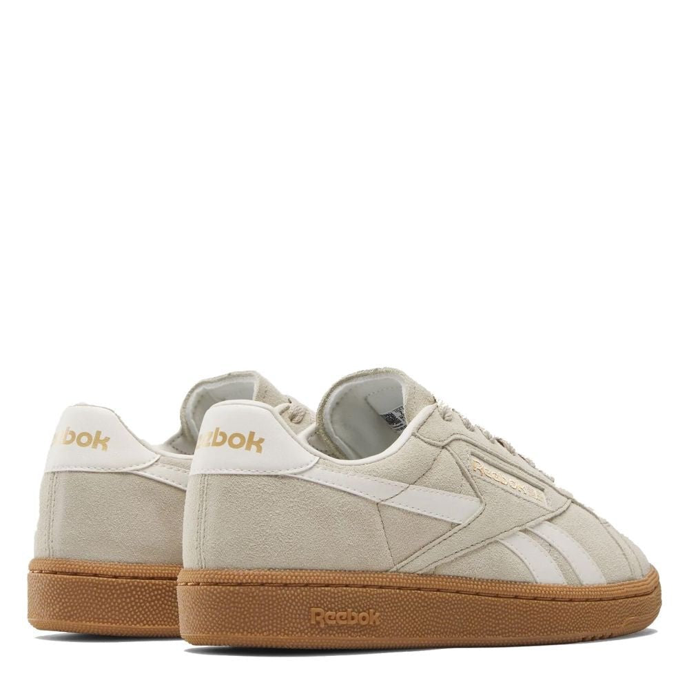 Reebok Women's Club C Grounds UK in Classic Beige/Chalk/Gum