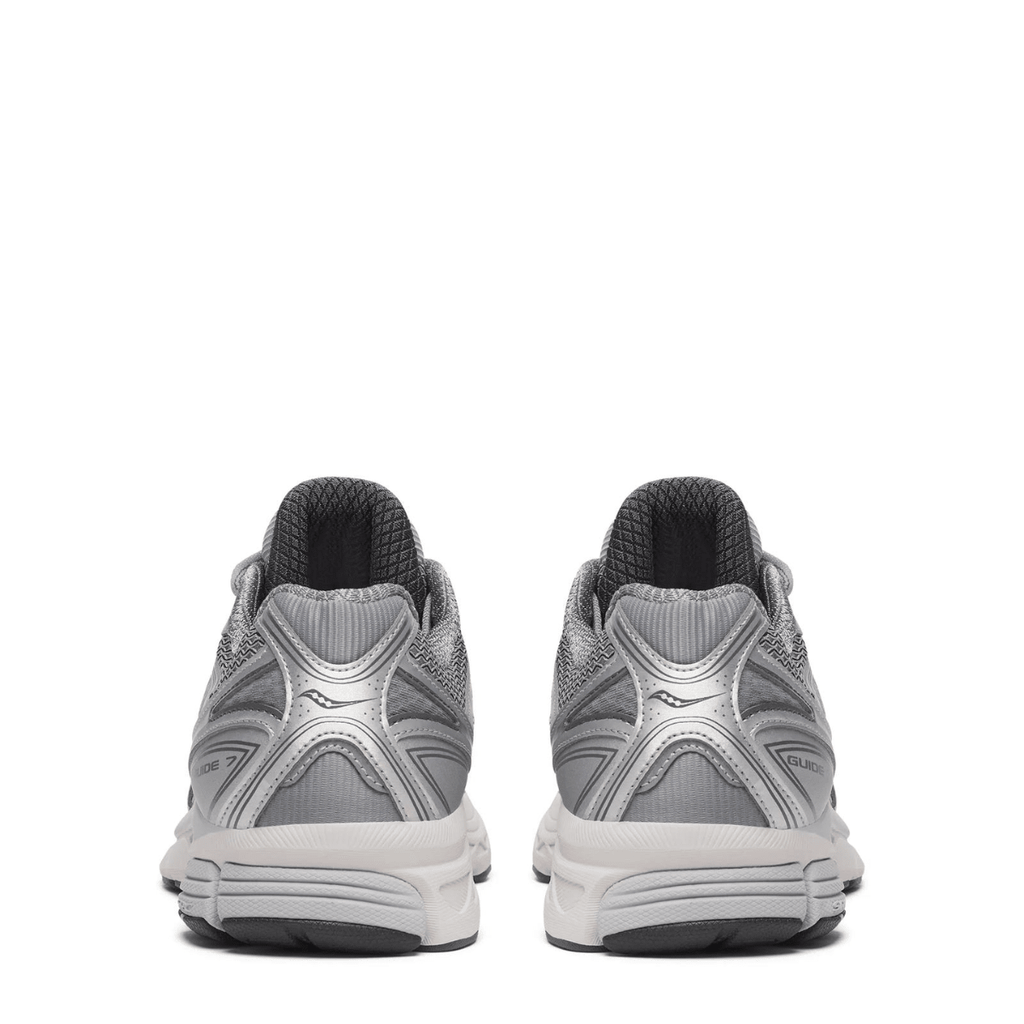 Saucony Men's ProGrid Guide 7 in Grey/Silver