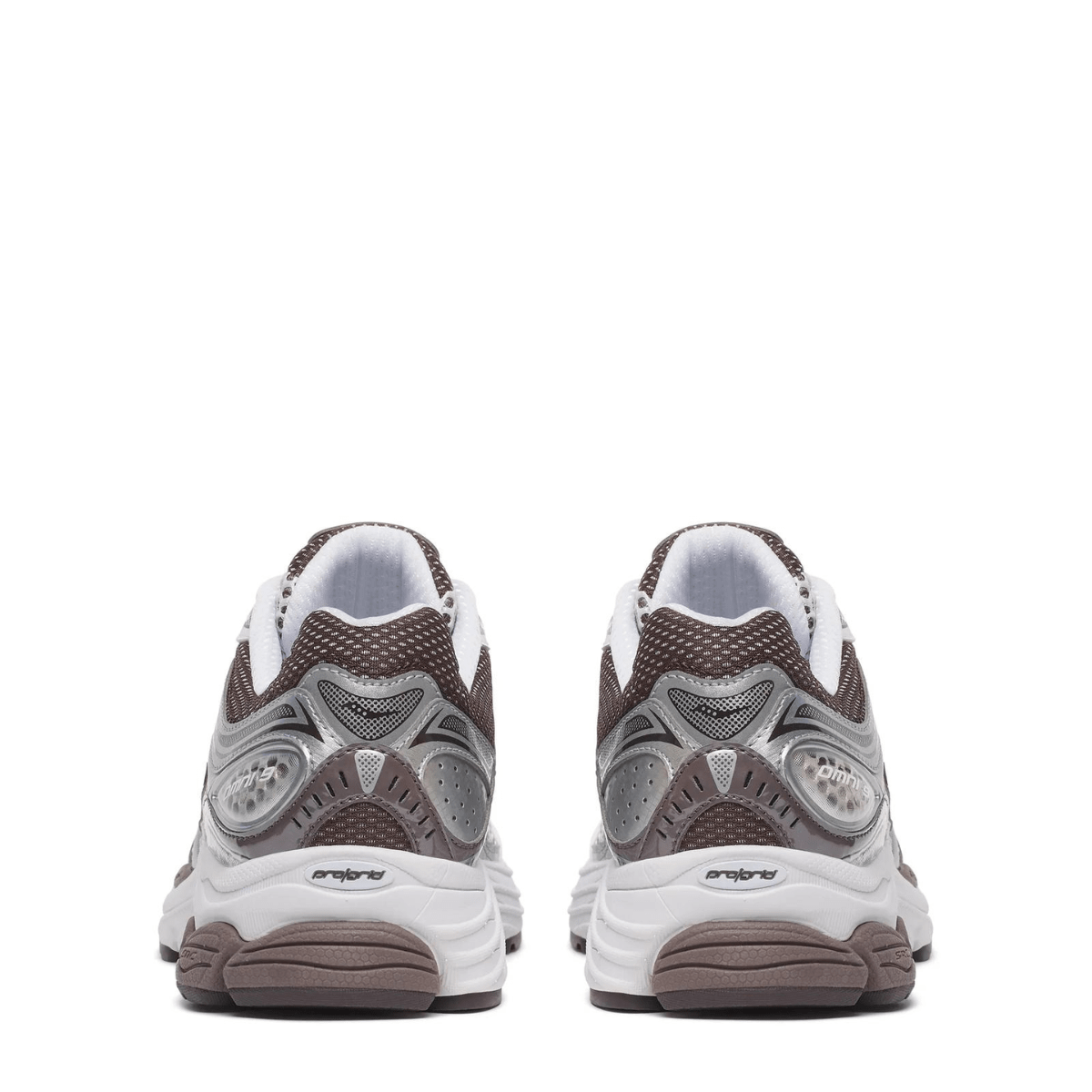 Saucony Men's ProGrid Omni 9 in White/Brown