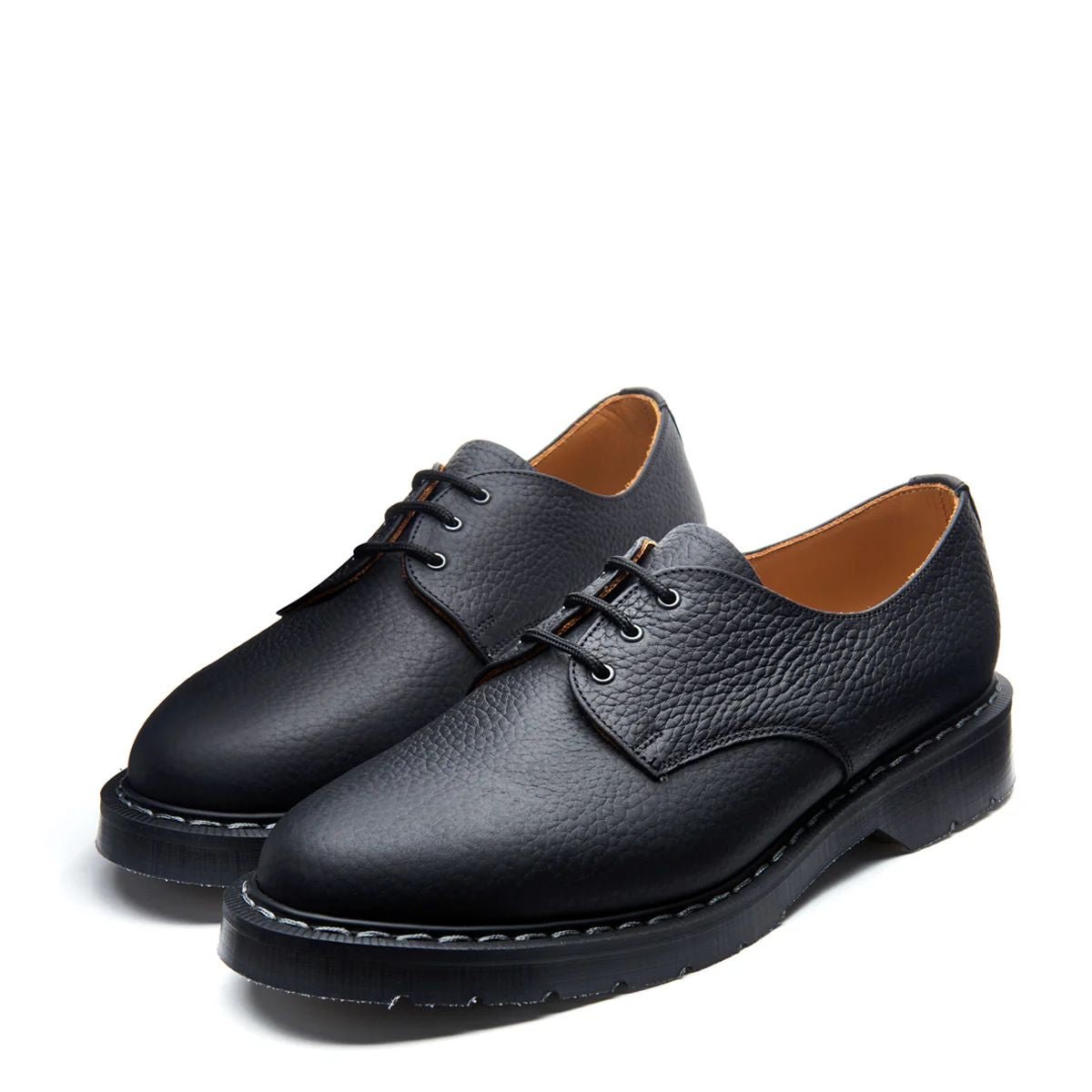 Solovair Grain Gibson in Black Greasy