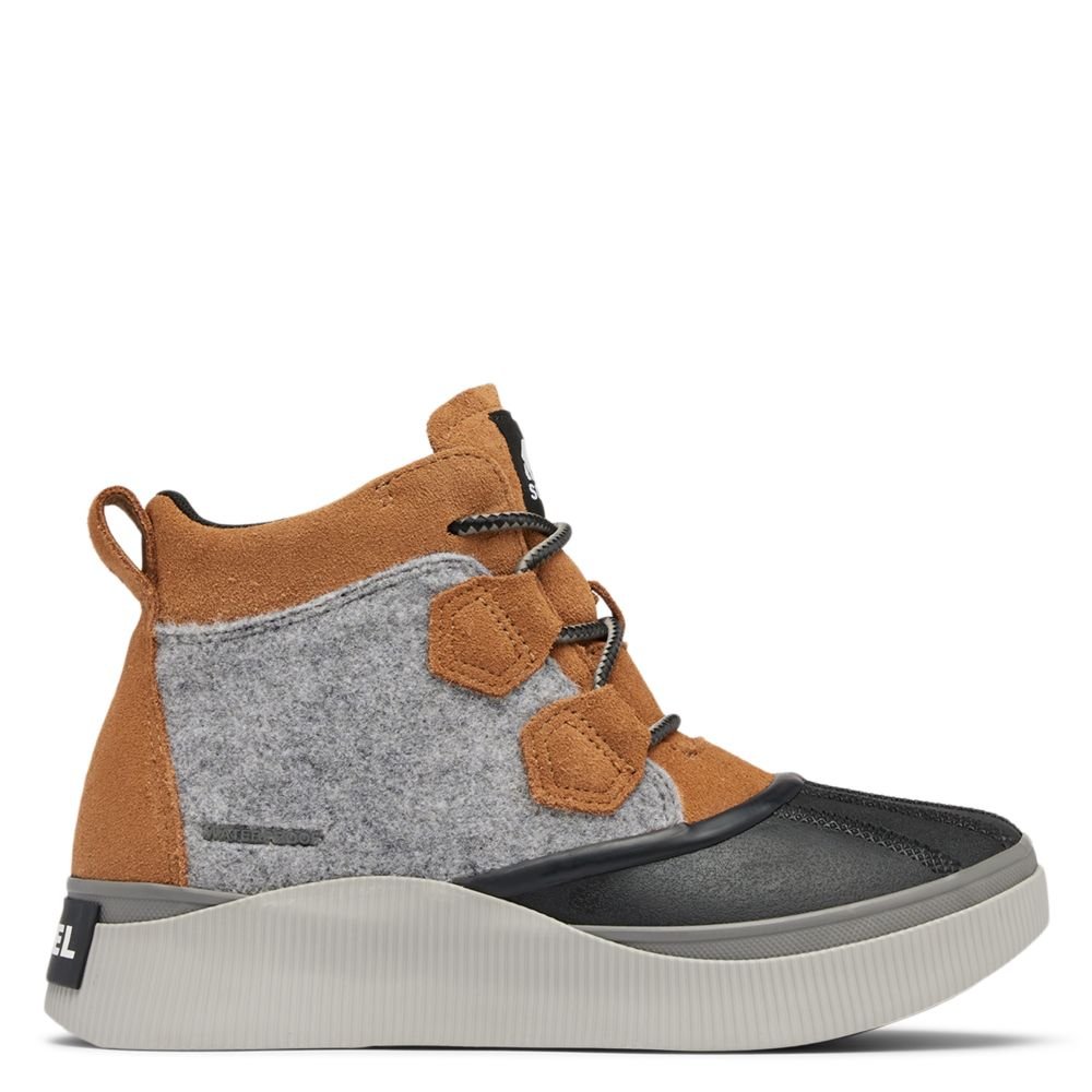 Sorel Women's Out N About IV Classic Waterproof Boot in Taffy/Dove