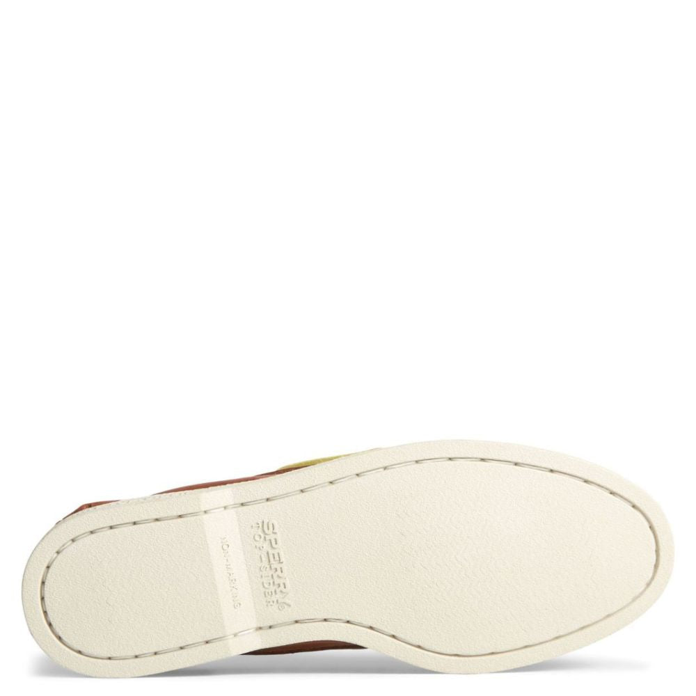 Sperry Men's Authentic Original 2-Eye Boat Shoe in Tan