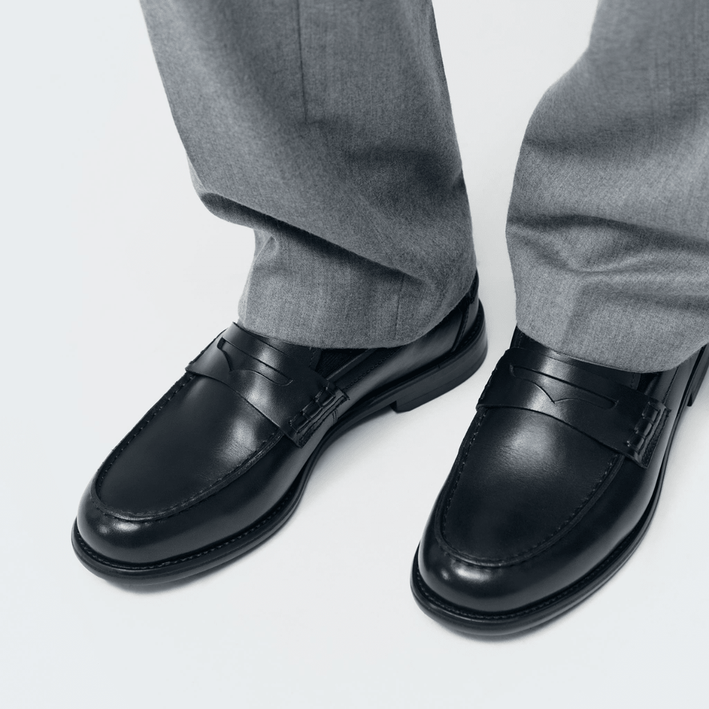 Vagabond Men's Steven Loafers in Black Leather