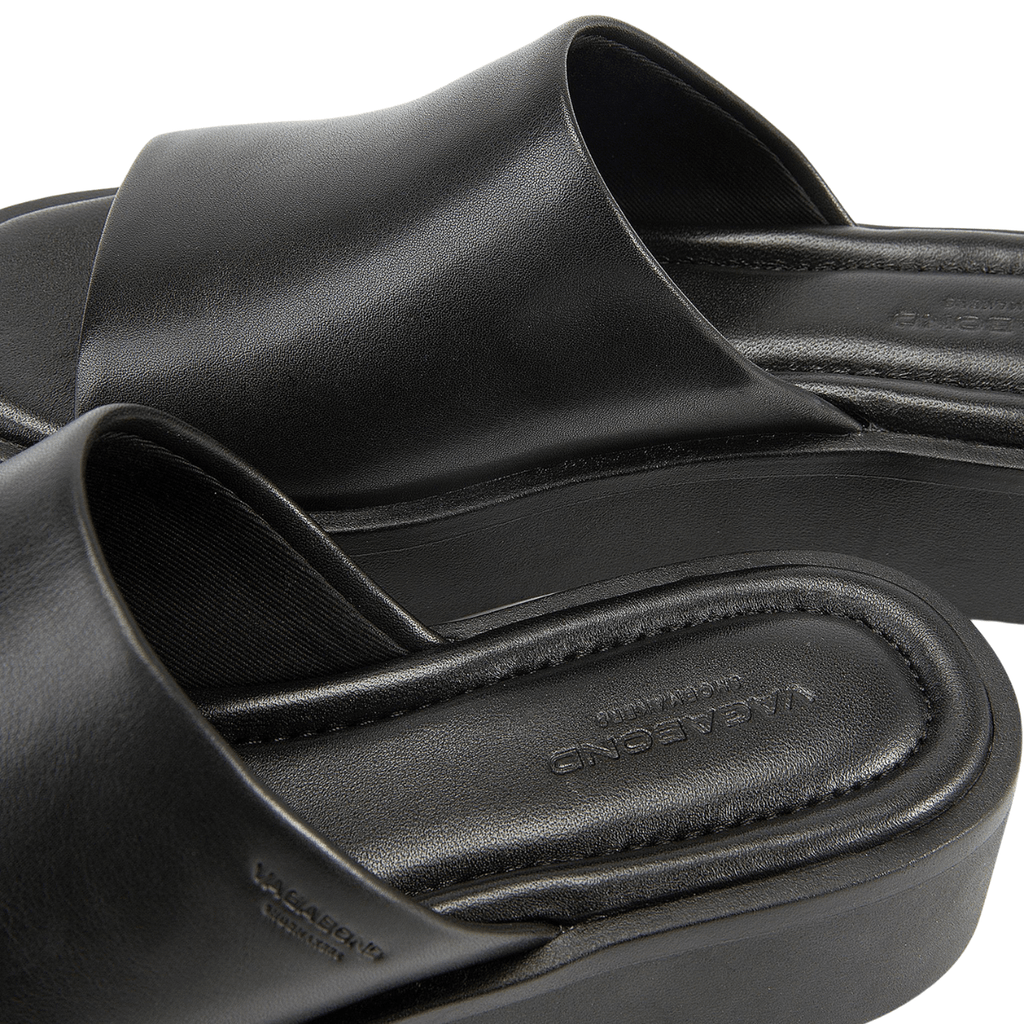 Vagabond Women's Danya Flatform Sandals in Black Leather