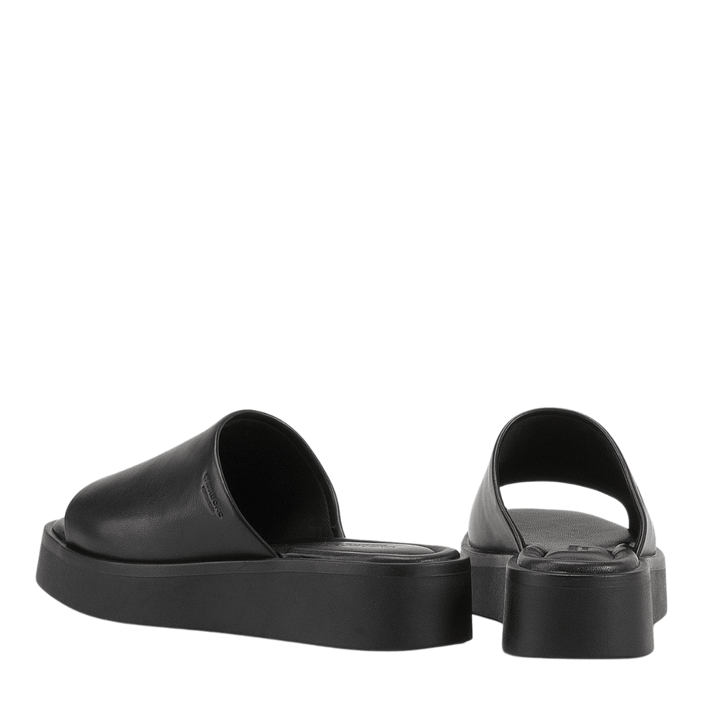 Vagabond Women's Danya Flatform Sandals in Black Leather